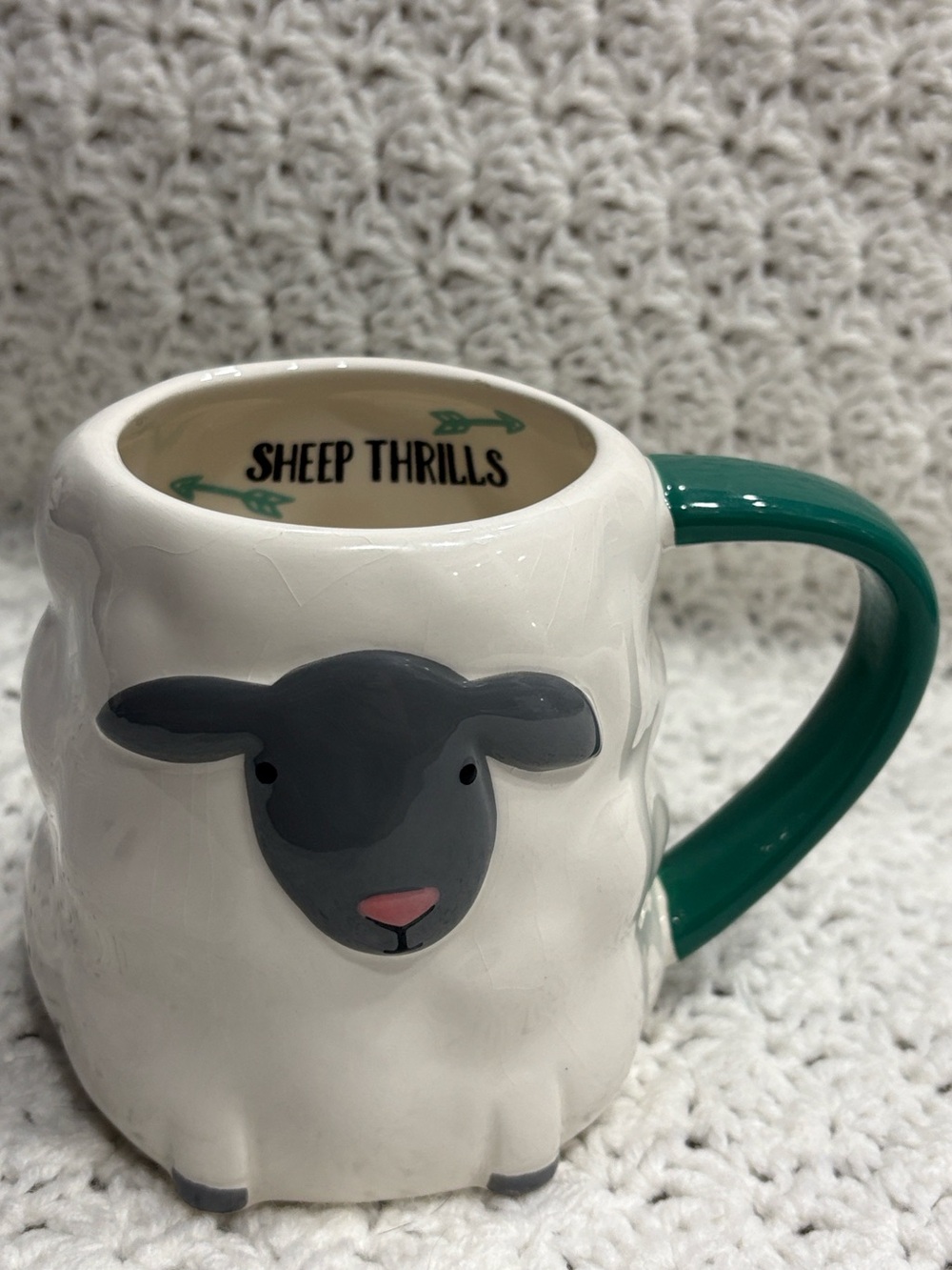 Tag "Sheep Thrills" Coffee Ceramic White & Gray Mug Tea Cup with Green Handle !!